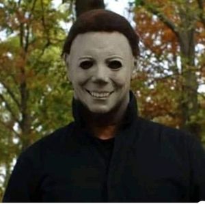 Meet your Posher, Bruce